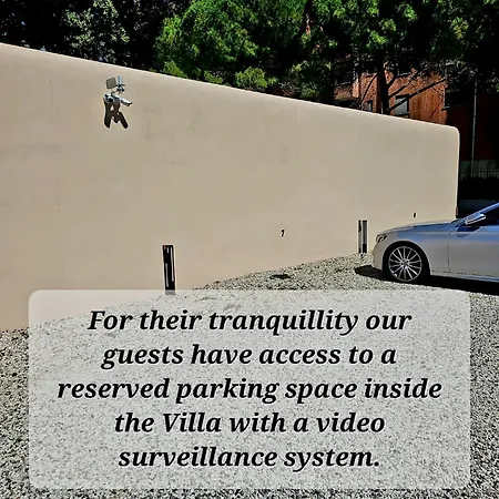 La Villa Apartments - Convenient For Sardinia And Corsica - 4 Beds - Private Parking Included With Camera Livorno Exterior foto