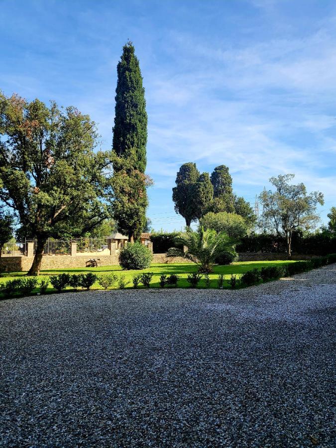 La - Convenient For Sardinia And Corsica - 4 Beds - Private Parking Included With